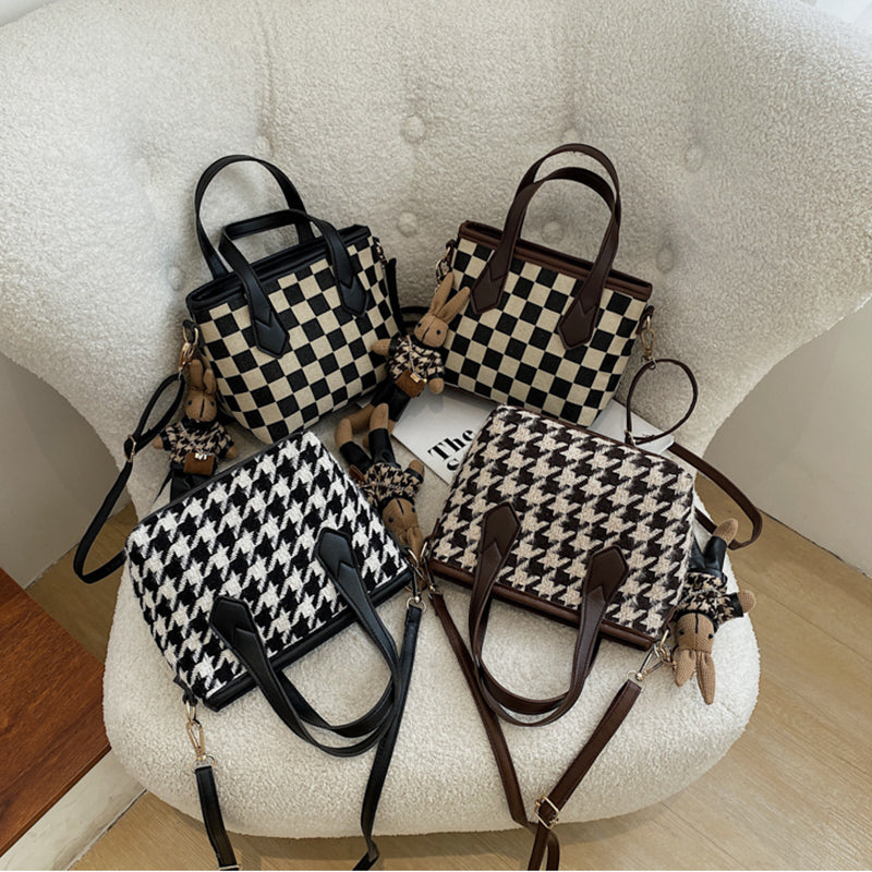 Fashionable Checkerboard Women Totes Bag